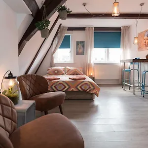  Habitación en casa particular Emperor Studio