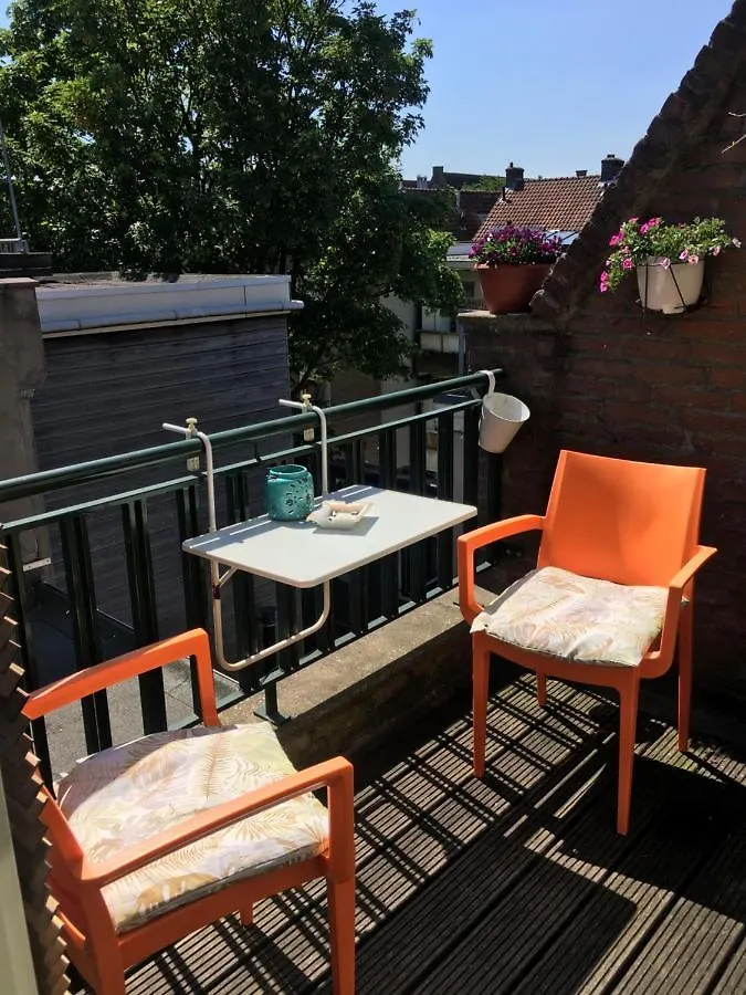 B&B Central Amsterdam Konukevi